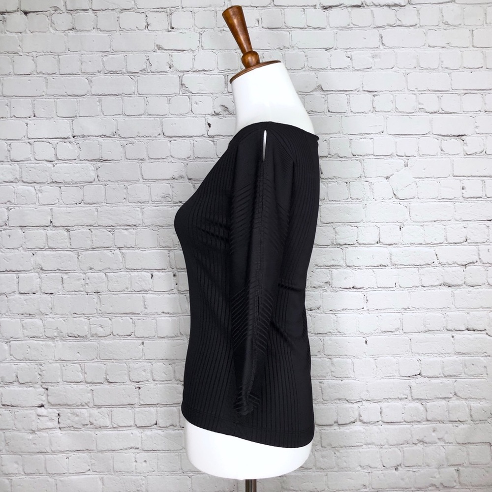 BCBGMaxAzria Black Ribbed Top - Picture 4 of 6